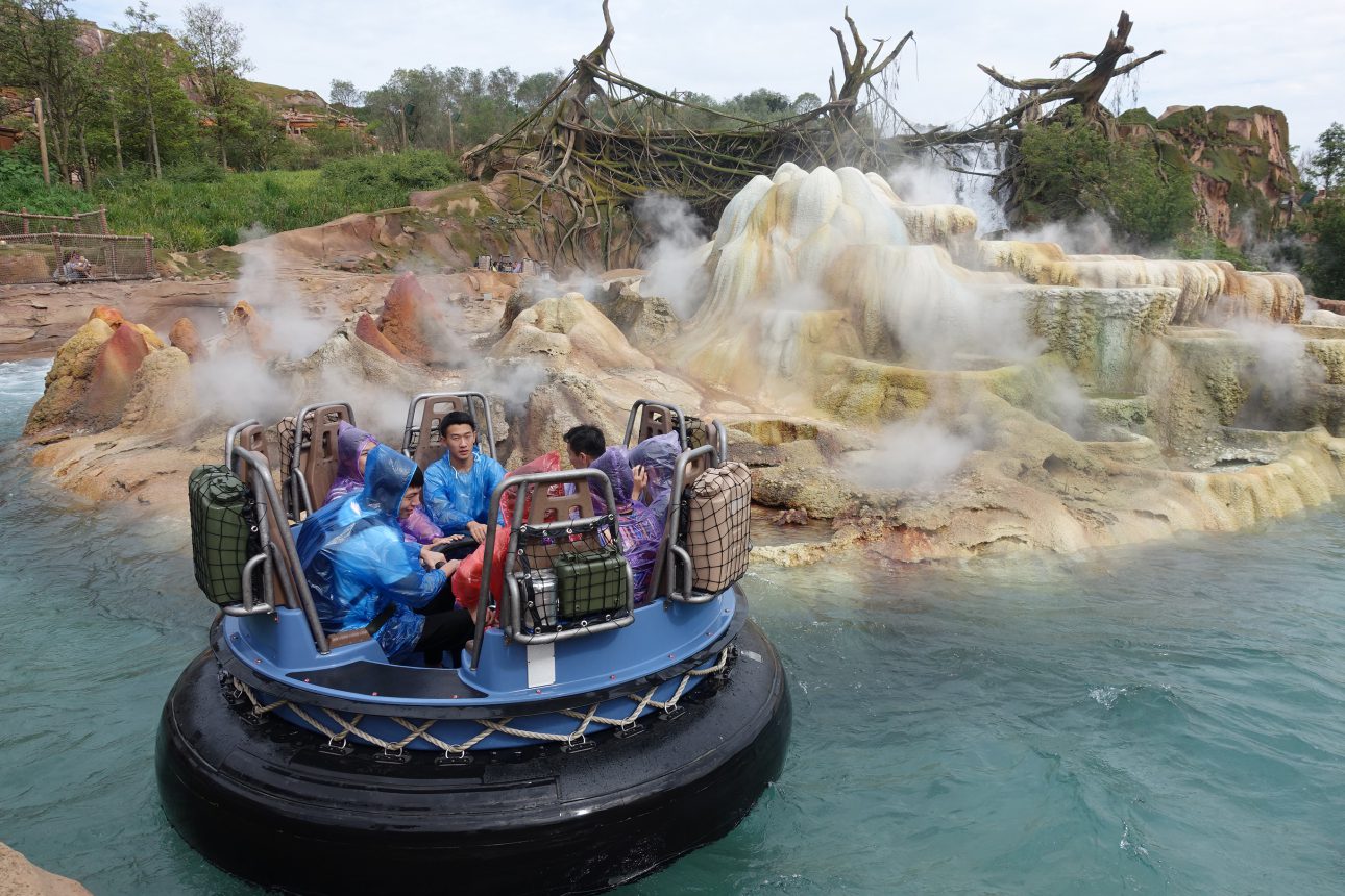 adventure-isle-disneyland-shanghai-1290x860